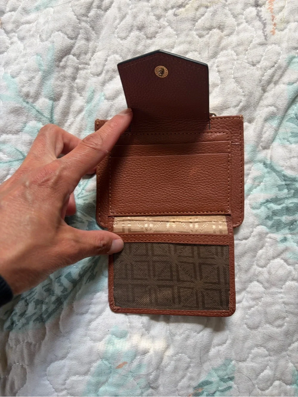 Folding ladies wallet